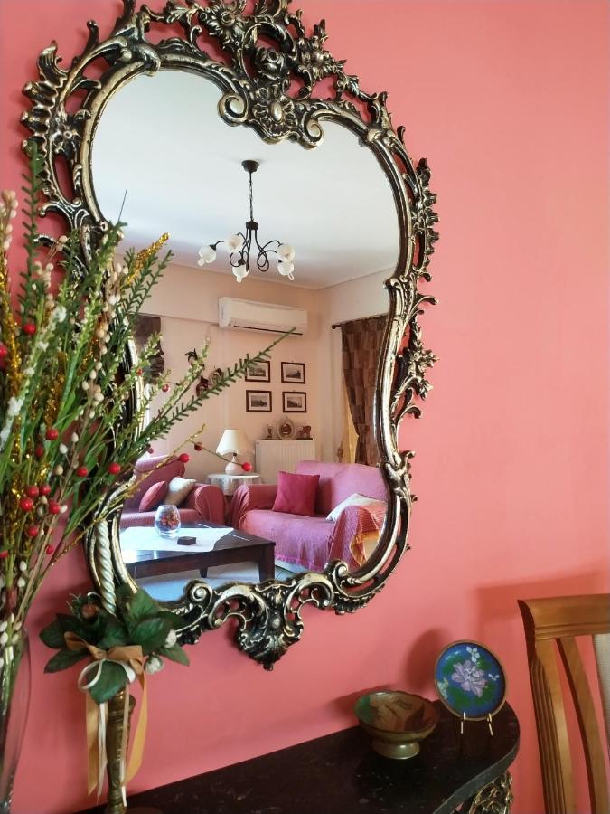 Thalia Apartment In Kalamata, 15' Walk From The City Center And The Beach Экстерьер фото