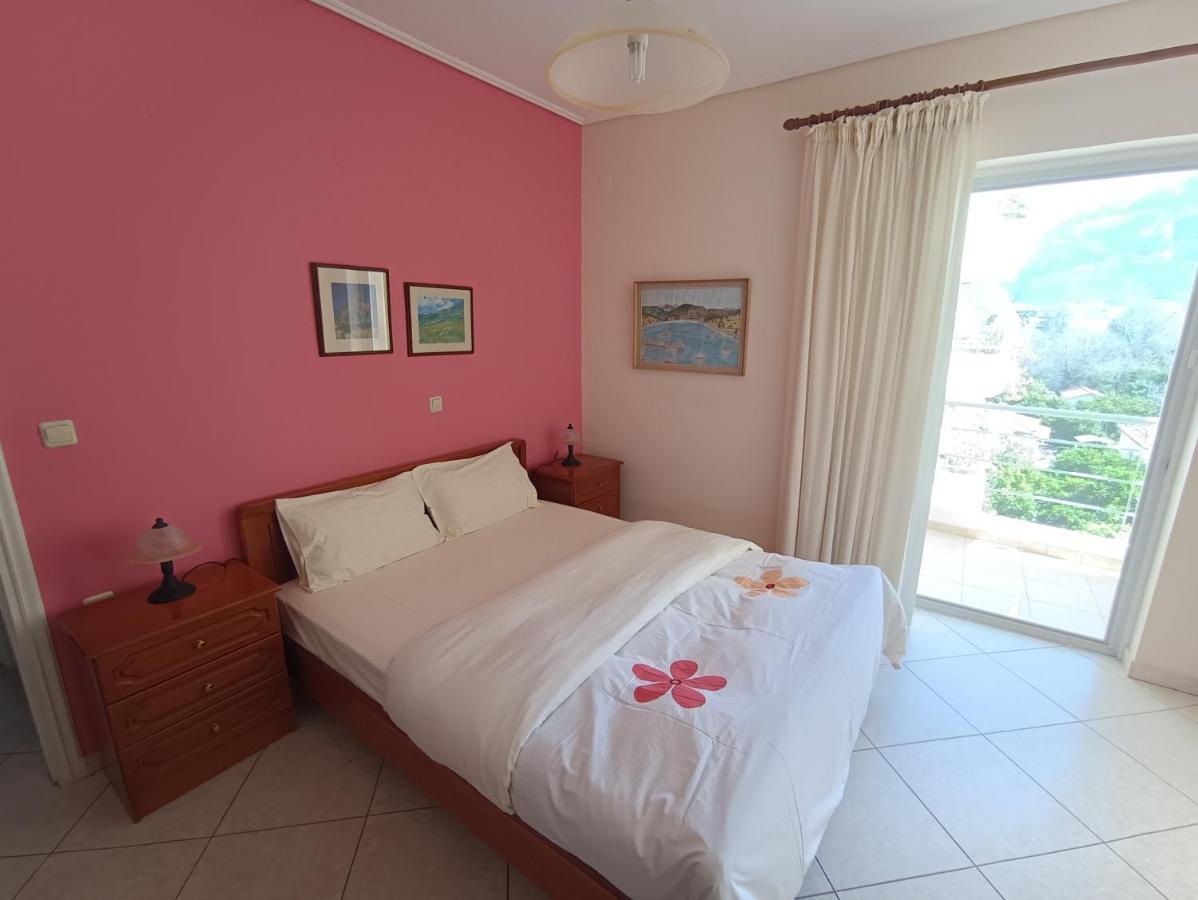 Thalia Apartment In Kalamata, 15' Walk From The City Center And The Beach Экстерьер фото